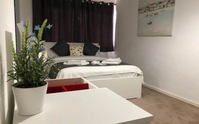 Stylish Entire Flat in King's Cross