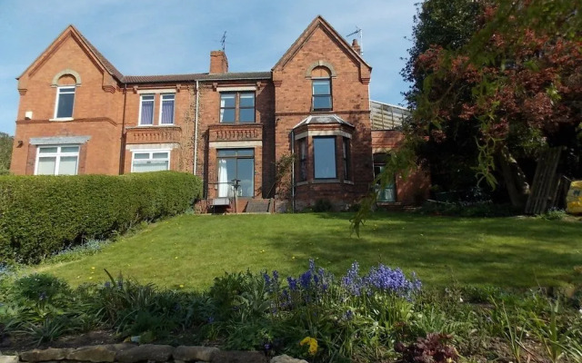 Mayfield Guest House