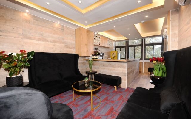 Boutique Hotel by Tzukim