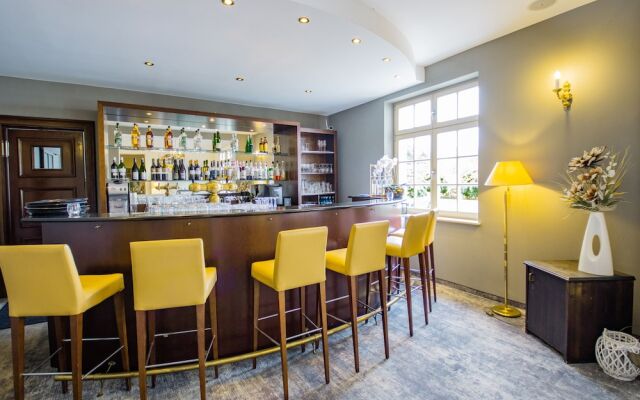 Seehotel Grossraeschen