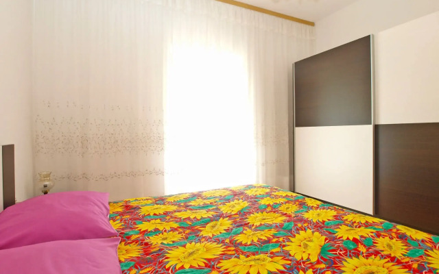 Apartments Blazenka 1270