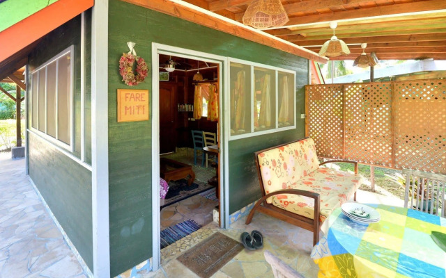 Marks Place Moorea
