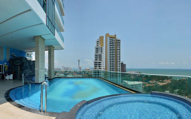 Cosy Beach View Condominium