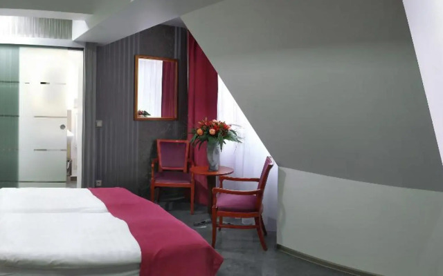 Micha'S Hotelbetriebe – Hotel Am Markt