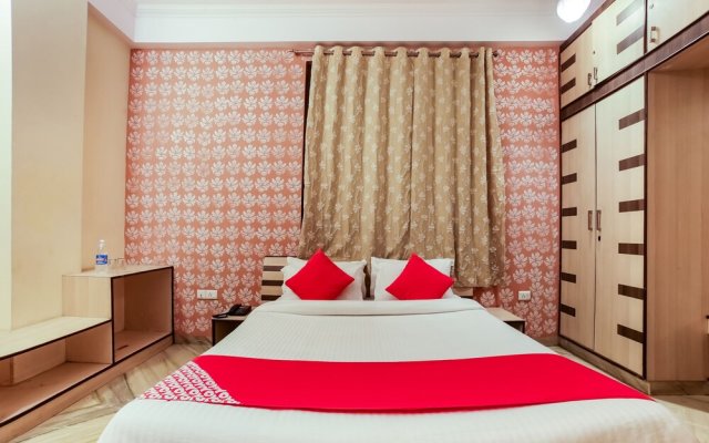 Hotel Royal Palace Inn By OYO Rooms