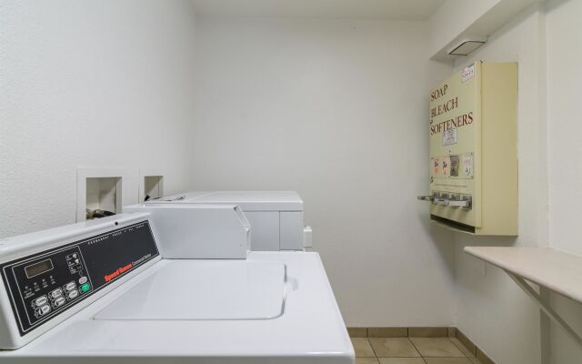 Motel 6-North Platte, NE