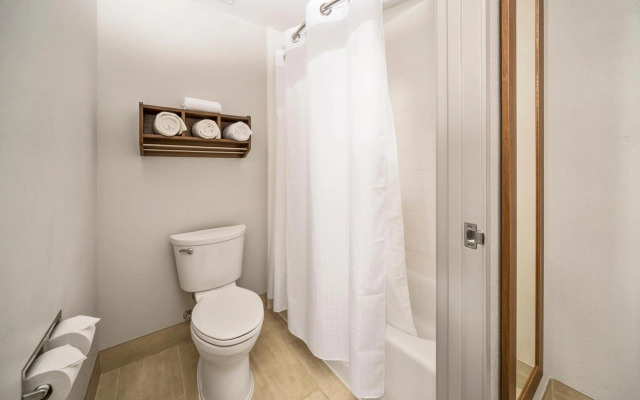 Holiday Inn Express Chicago NW - Vernon Hills by IHG