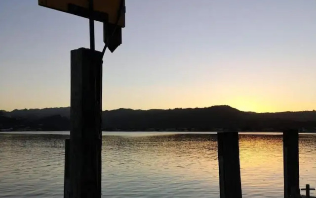 Paku Lodge Resort