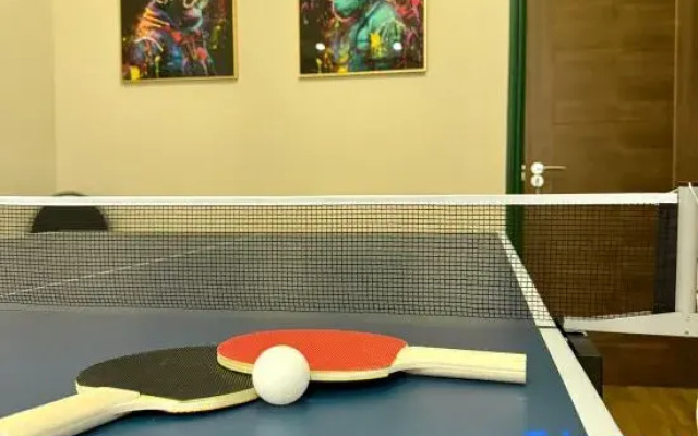 Private Garden Apt, w/ Free Gym, Parking & Wi-Fi