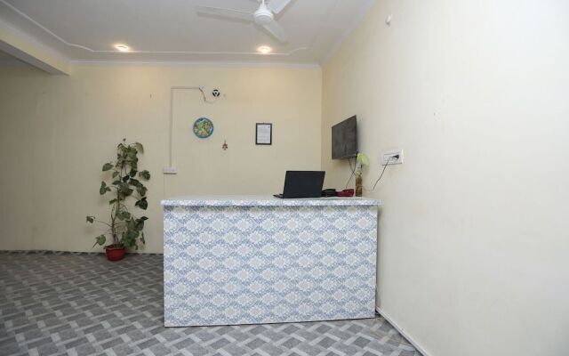 OYO 24735 Hotel Khush Khush