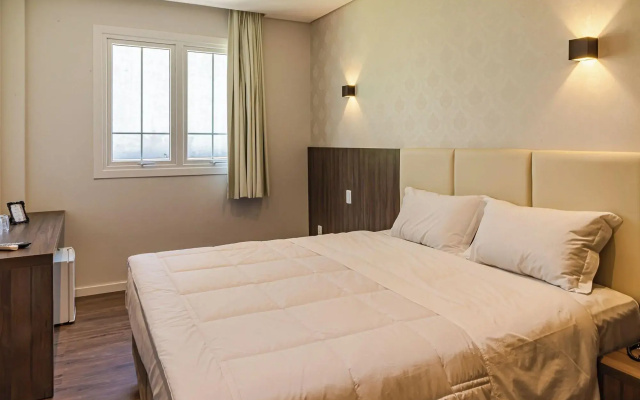 Colina Lagos Hotel