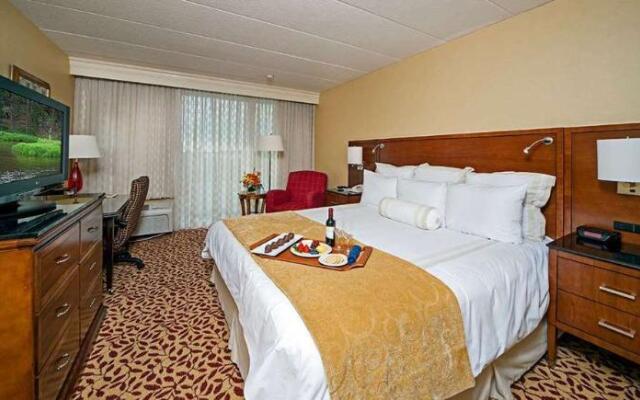 Hotel Fort Wayne