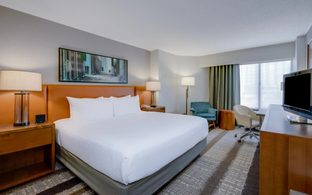 Crowne Plaza Dulles Airport by IHG
