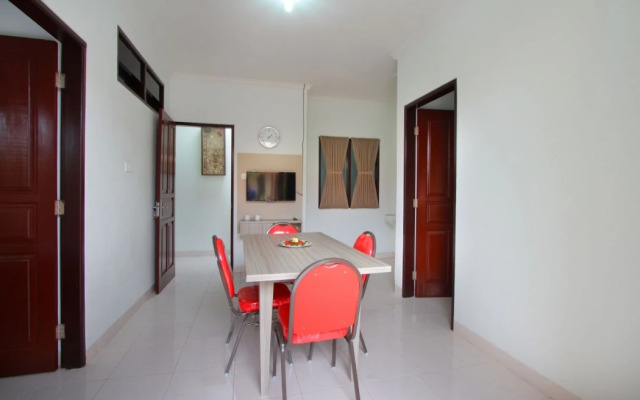 Alamanda Town House
