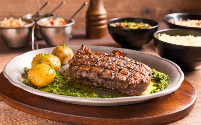 El Rodeo Estancia Boutique Hotel & Steakhouse