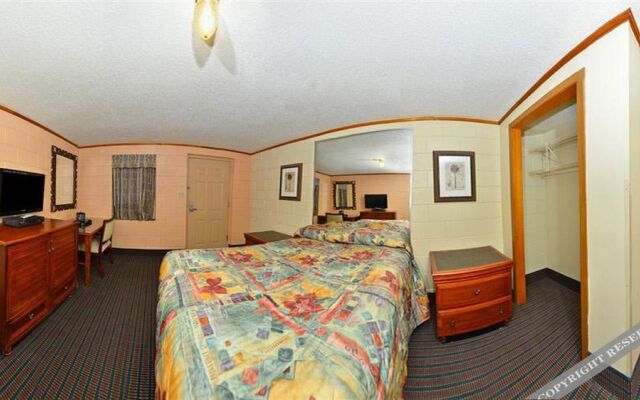 Savannah Inn and Suites