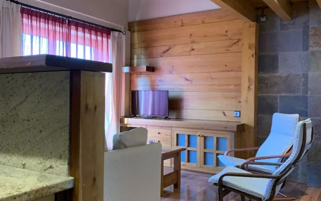 2 Bedroom Duplex Apartment in La Molina