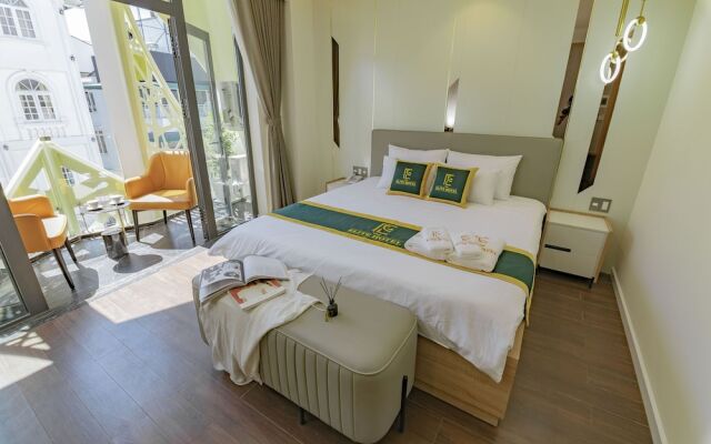 The Elite Hotel