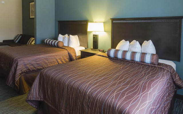 Red River Inn And Suites
