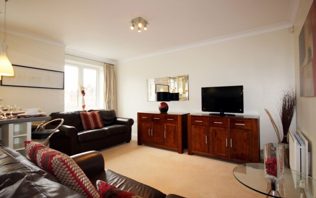 Berkshire Rooms-Bracknell