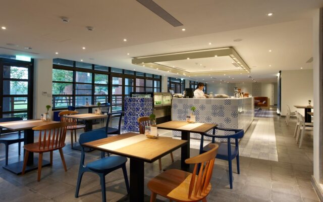 The Place Yilan
