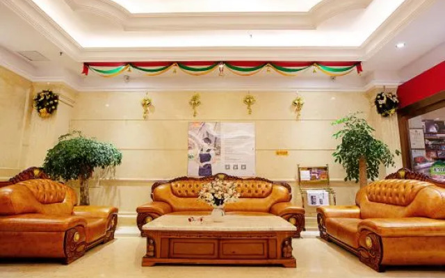 Vienna Hotel (Zhengzhou Xinzheng International Airport)