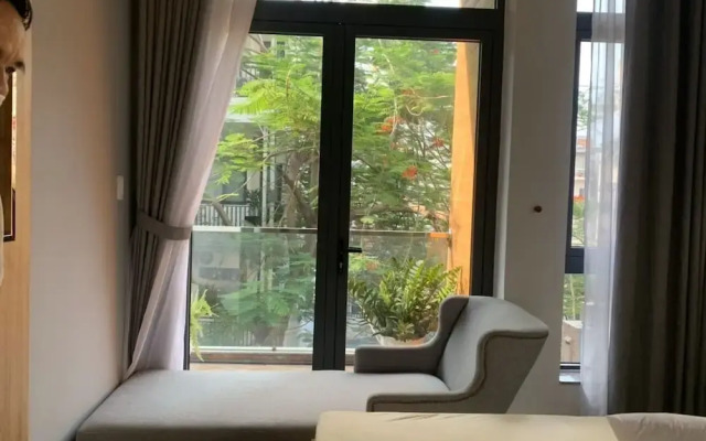 City House Apartment - Sunshine Residence