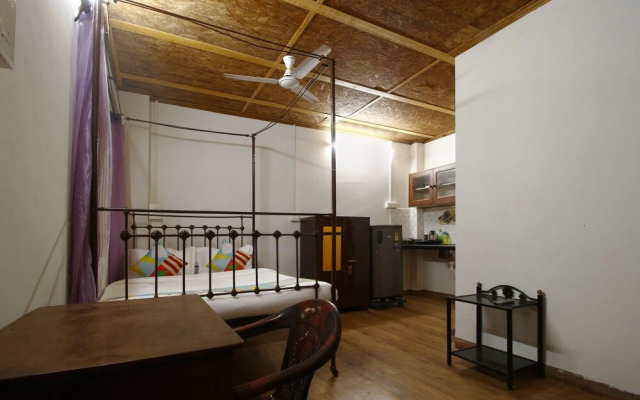 Oyo Home 23417 Elegant Studio
