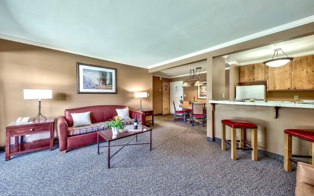Forest Suites Resort at Heavenly Village