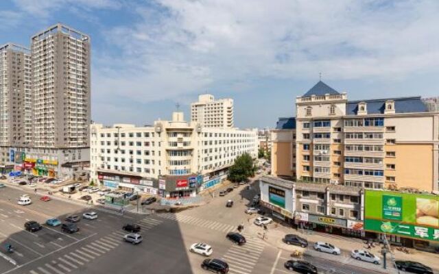 Home Inn Shenyang Tiexi Plaza Metro Station
