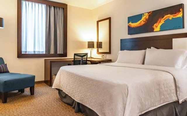 Holiday Inn Guadalajara Patria Universidad by IHG