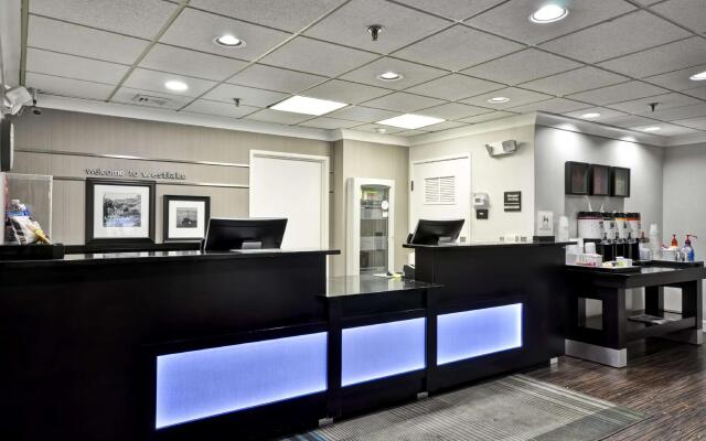 Hampton Inn Cleveland-Westlake