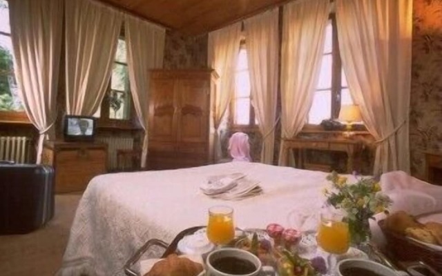 Relais Saint Roch Rest. La Petite Maison