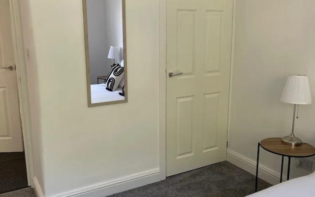 Privategarden- Freeparking- wd- 2br- Wifi