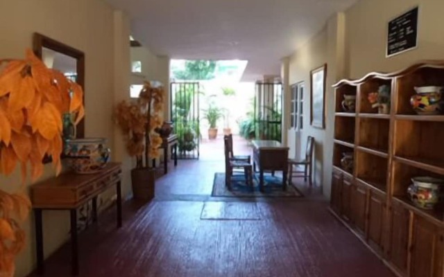 Hotel El Sombrero Suites