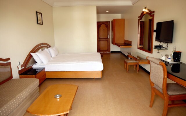 Aurangabad Gymkhana Club Hotel