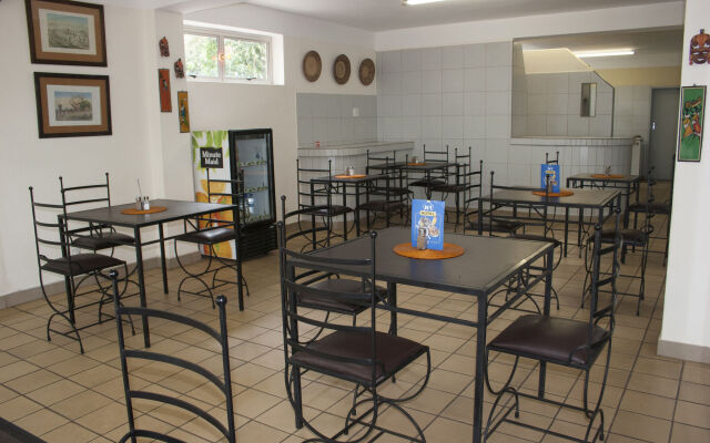 The N1 Hotel & Campsite Victoria Falls