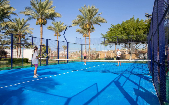 Desert Rose Resort