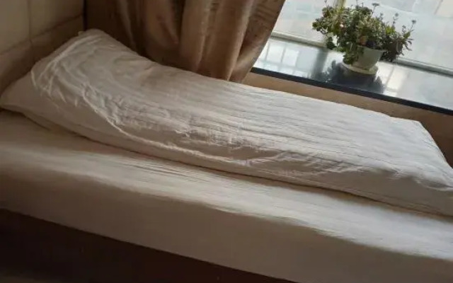 Luntai Bauhinia Hotel