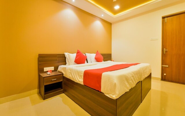 Kadavil Suites by OYO Rooms