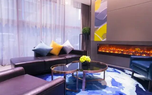 Homeinn Selected Hotel (Xi'an Northwest University of Political Science and Law Mingdemen Zhuque Avenue)