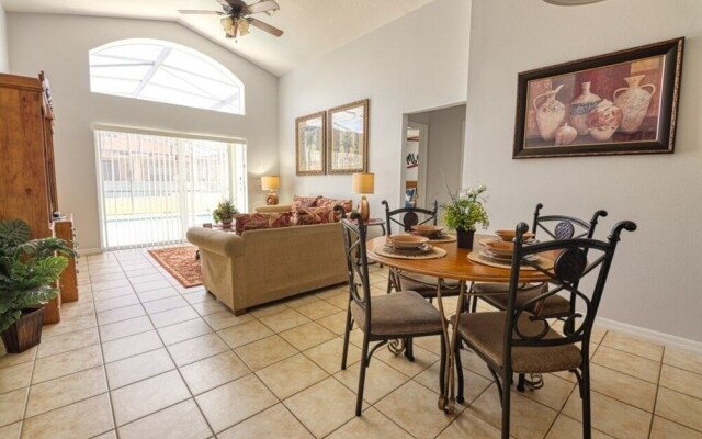 Robert's Solana Resort Vacation Home 4 Bedroom Home by Redawning