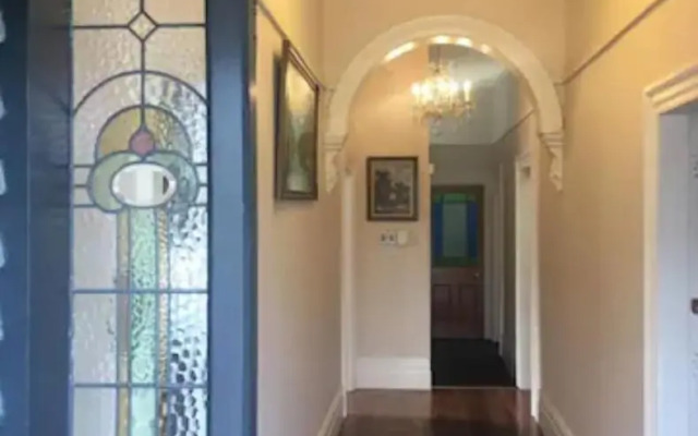 City Centre Superior Villa 3 large Double bedrooms