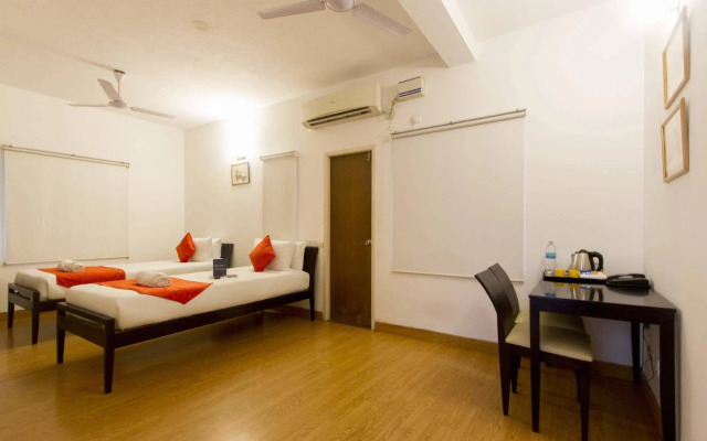 FabHotel Iberis Sholinganallur