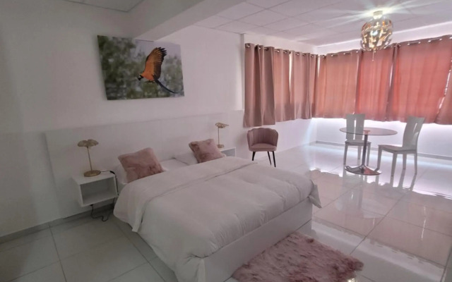 Hello Guyane (8), Suite charme luxury, 5 étoiles
