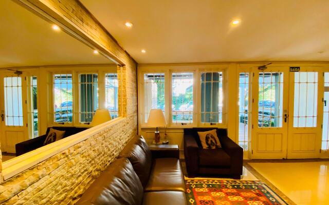 Bosque de Asturias - NA MELHOR LOCALIZAÇÃO - 09 Pessoas