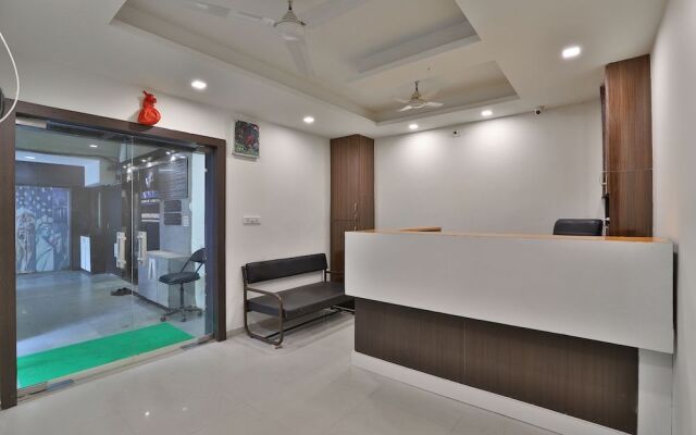 OYO 42047 Hotel Skyland