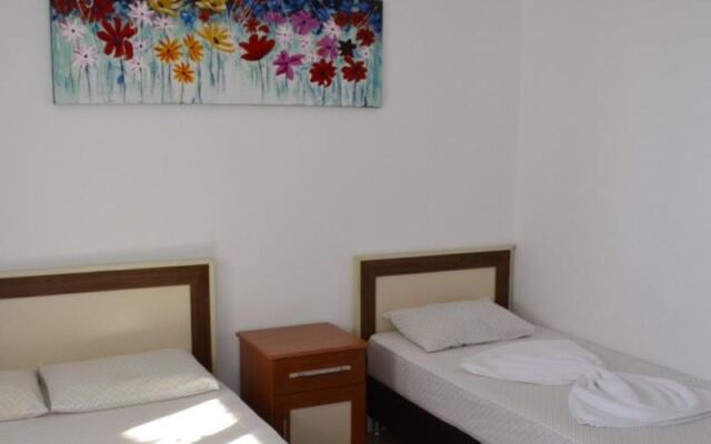 Ani Motel