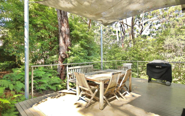 Hyams Retreat 4pm Check Out Sundays