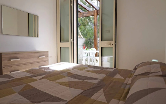 Garden Villa 2 Bedrooms by the sea 7 Sleeps